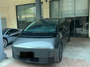 Li Auto (Lixiang) Mega