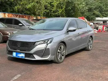 Peugeot 408