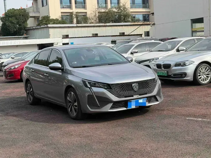 2022 Peugeot 408 с пробегом 50 000 км
