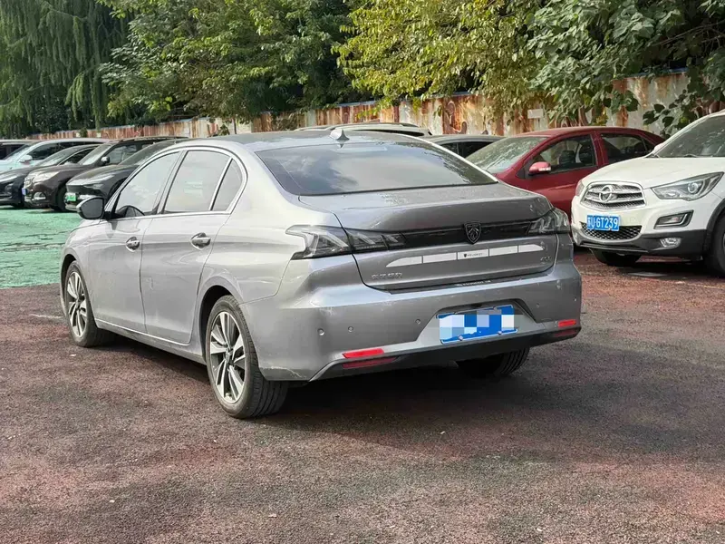 2022 Peugeot 408 с пробегом 50 000 км