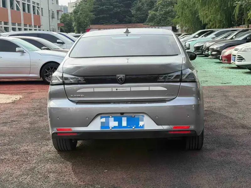 2022 Peugeot 408 с пробегом 50 000 км