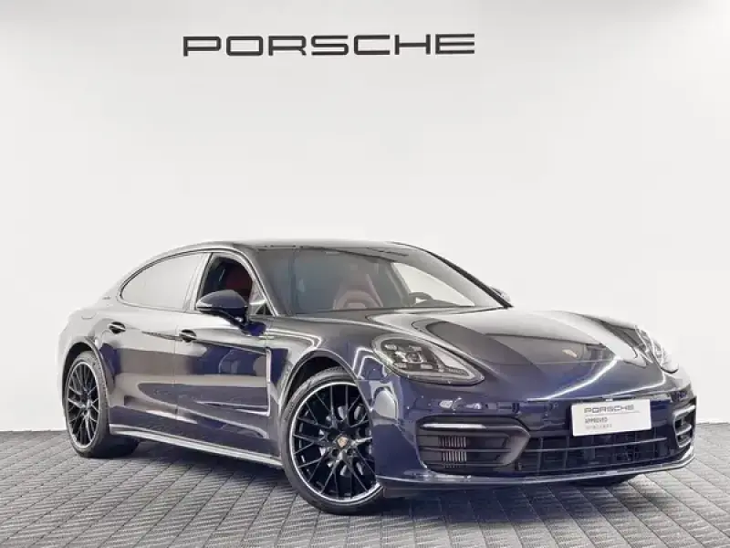2023 Porsche Panamera с пробегом 55 600 км