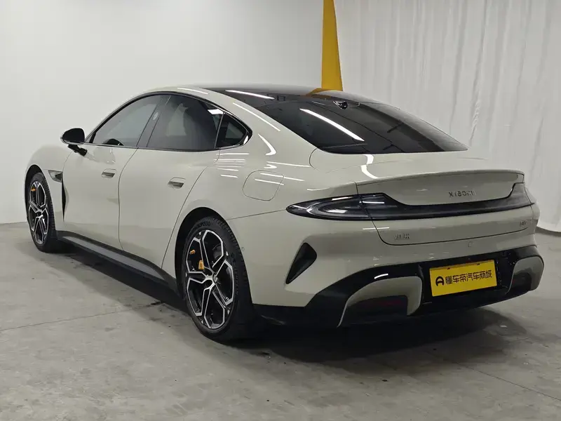 2024 Xiaomi SU7 с пробегом 47 300 км