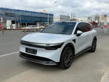2025 Zeekr 7X с пробегом 30 000 км