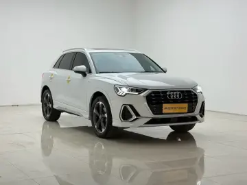 2021 Audi Q3 с пробегом 56 500 км