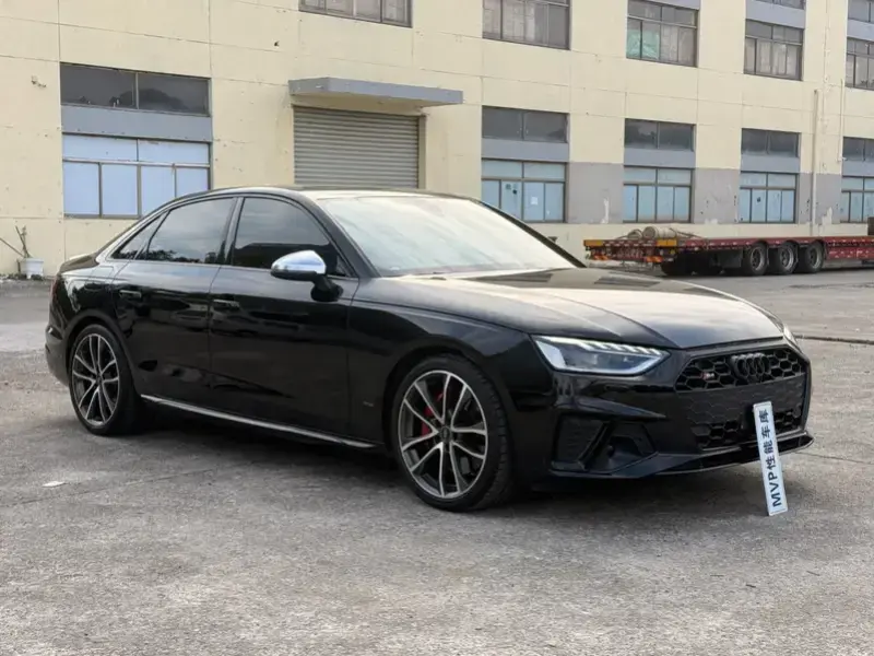 2022 Audi S4 с пробегом 48 000 км