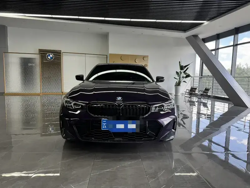 2025 BMW 3 серии с пробегом 19 000 км