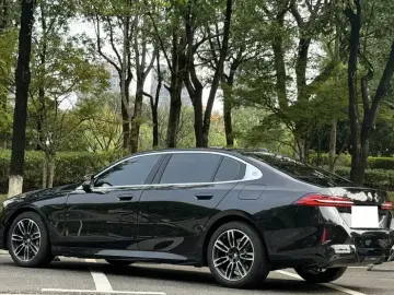 2026 BMW 5 серии с пробегом 7 000 км