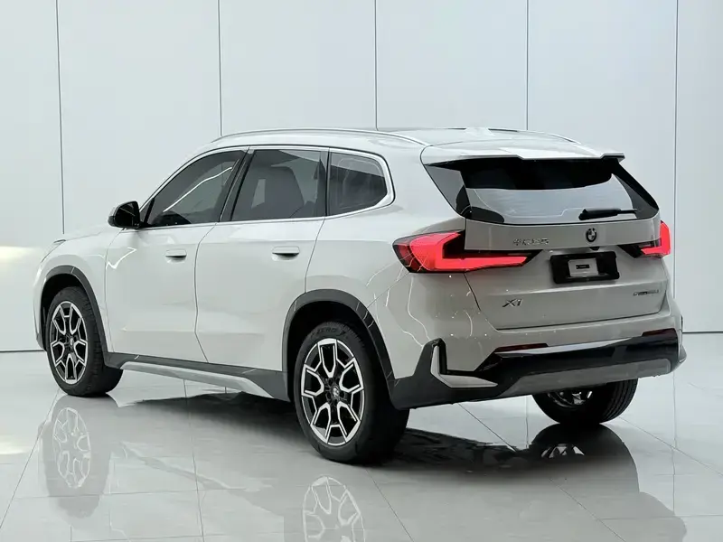 2023 BMW X1 с пробегом 63 000 км