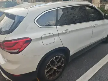 2022 BMW X1 с пробегом 21 000 км