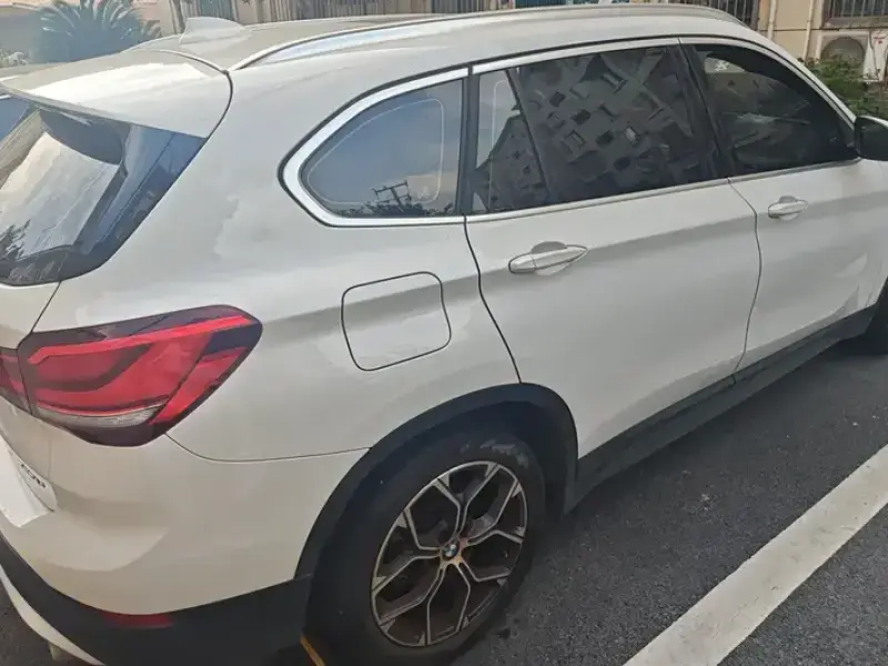 2022 BMW X1 с пробегом 21 000 км
