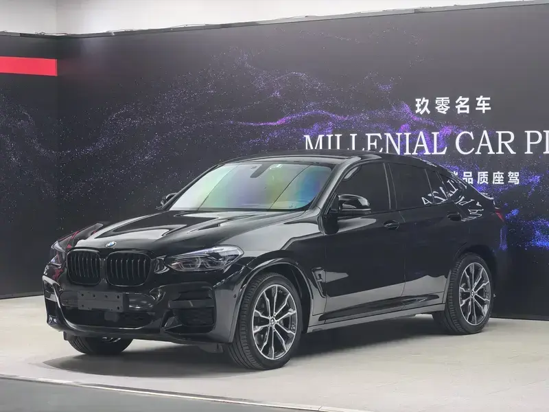 2021 BMW X4 с пробегом 86 300 км