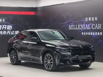 2021 BMW X4 с пробегом 86 300 км