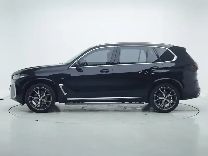 2023 BMW X5 с пробегом 76 200 км