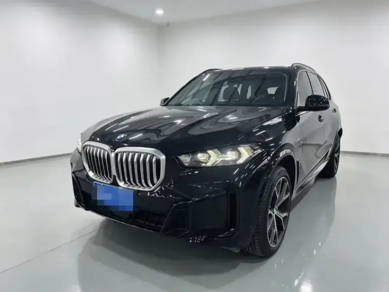 2023 BMW X5 с пробегом 28 000 км