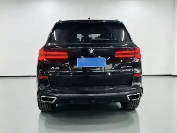 2023 BMW X5 с пробегом 28 000 км