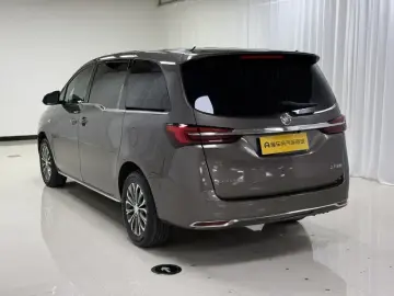 2023 Buick GL8 с пробегом 94 200 км