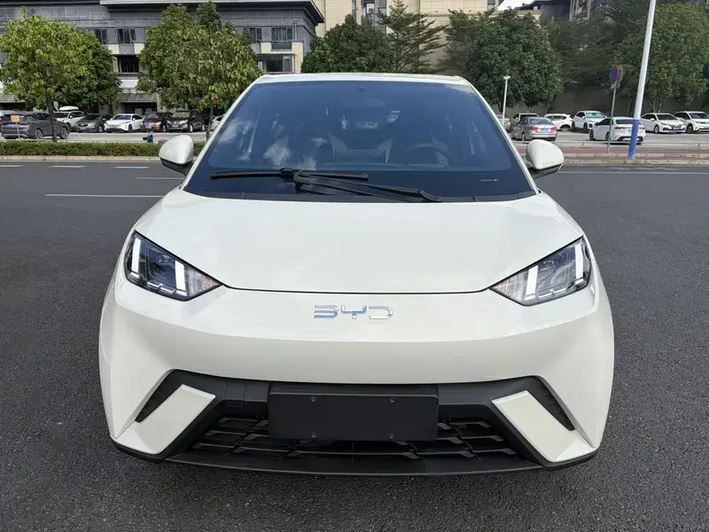 2025 BYD Seagull с пробегом 15 000 км