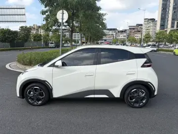 2025 BYD Seagull с пробегом 15 000 км