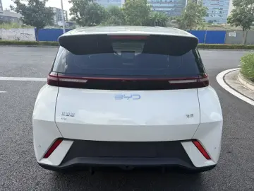 2025 BYD Seagull с пробегом 15 000 км