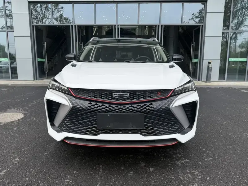 2023 Geely Binyue с пробегом 40 000 км