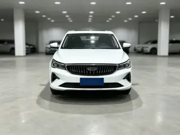 2022 Geely Emgrand с пробегом 31 000 км