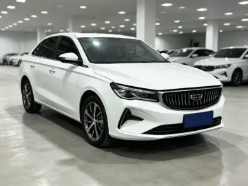 2022 Geely Emgrand с пробегом 31 000 км