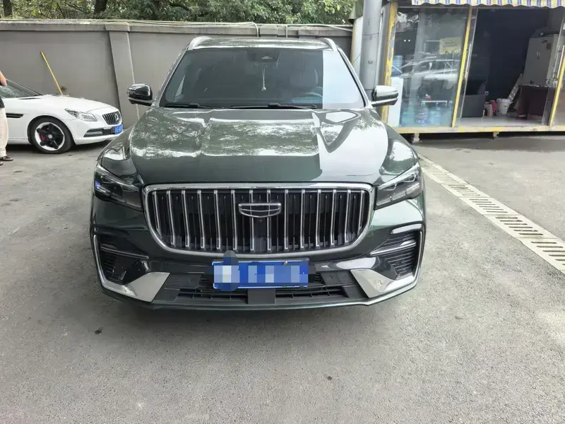 2026 Geely Monjaro с пробегом 14 000 км