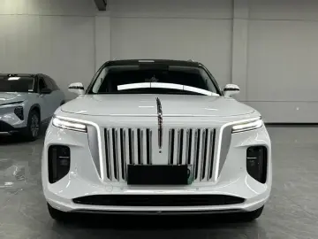 2022 Hongqi E-HS9 с пробегом 20 000 км