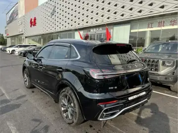 2023 Hongqi HS5 с пробегом 51 000 км