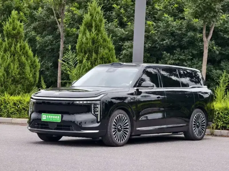 2026 IM Motors (Zhiji) LS9 с пробегом 13 000 км