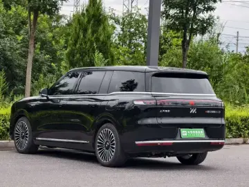 2026 IM Motors (Zhiji) LS9 с пробегом 13 000 км