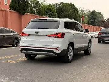 2023 Jetta VS7 с пробегом 32 600 км