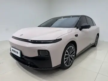Leapmotor B01