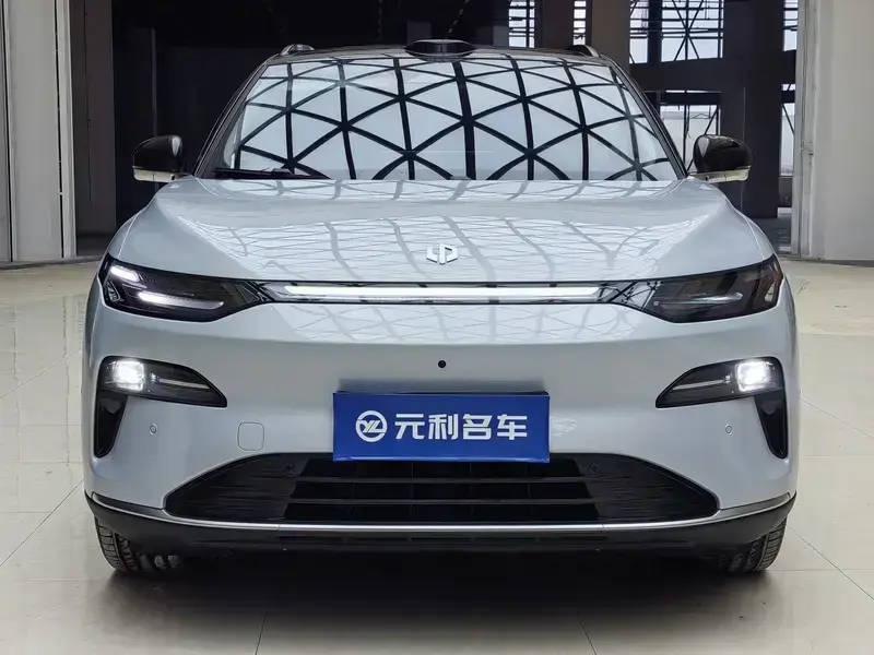 2026 Leapmotor C11 с пробегом 12 000 км