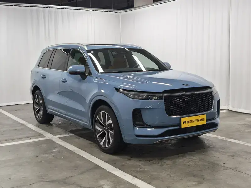 2021 Li Auto (Lixiang) One с пробегом 56 200 км