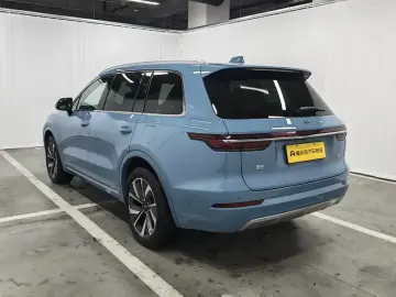 2021 Li Auto (Lixiang) One с пробегом 56 200 км