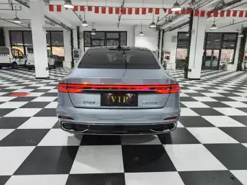 2022 Lincoln Z с пробегом 50 000 км