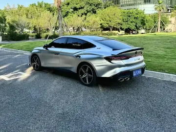 2023 MG 7 с пробегом 27 000 км