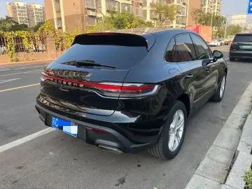 2023 Porsche Macan с пробегом 28 000 км