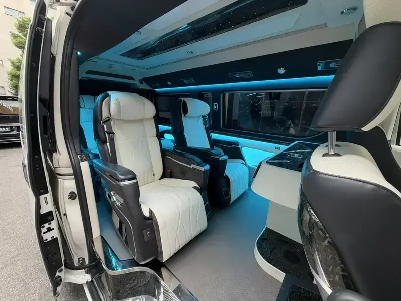 2024 Toyota HiAce с пробегом 37 000 км
