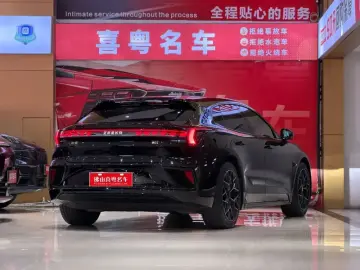2024 Zeekr 001 с пробегом 37 000 км