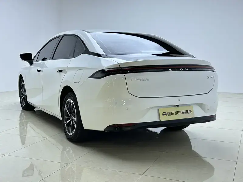 2024 Aion S с пробегом 46 200 км