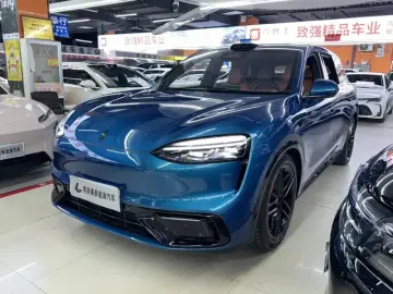 2026 Aito M6 с пробегом 2 000 км