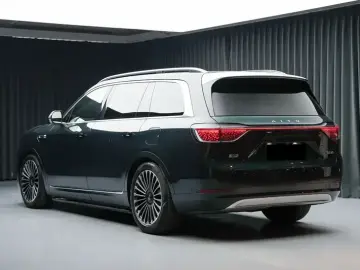 2024 Aito M9 с пробегом 30 000 км