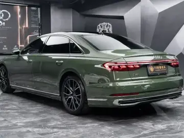 2023 Audi A8 с пробегом 55 000 км
