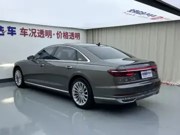 2021 Audi A8 с пробегом 20 000 км