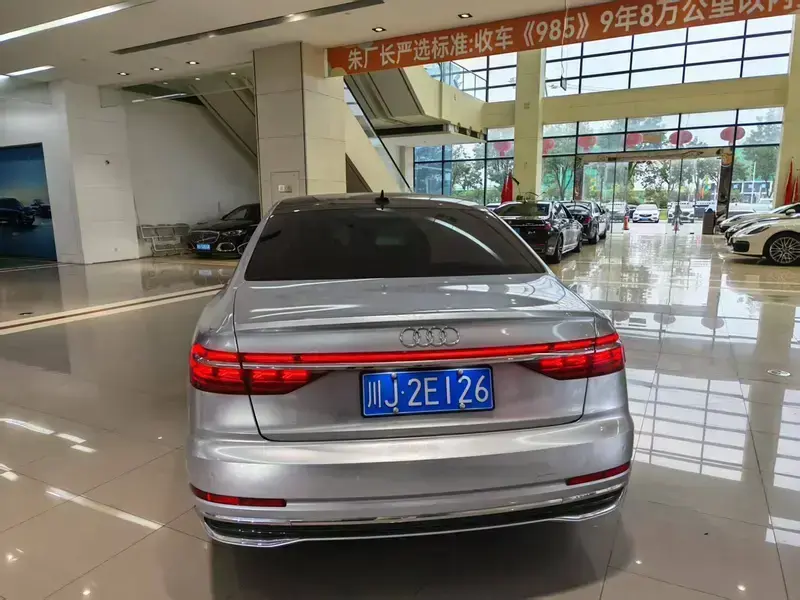 2023 Audi A8 с пробегом 68 000 км