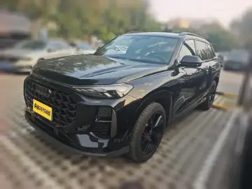 Audi Q6