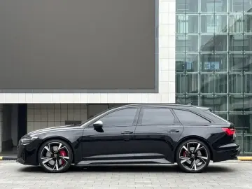 2024 Audi RS 6 с пробегом 1 900 км
